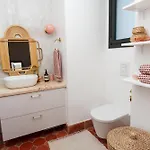 公寓 Penthouse Living In The Heart Of 尼科西亚